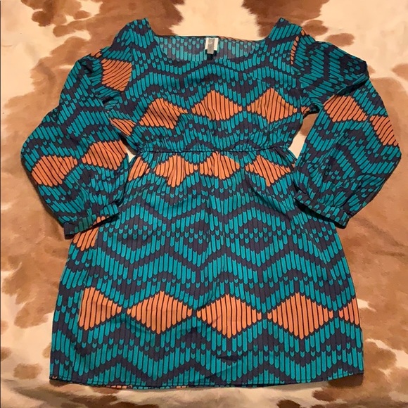 Geometric Dress - Picture 2 of 4